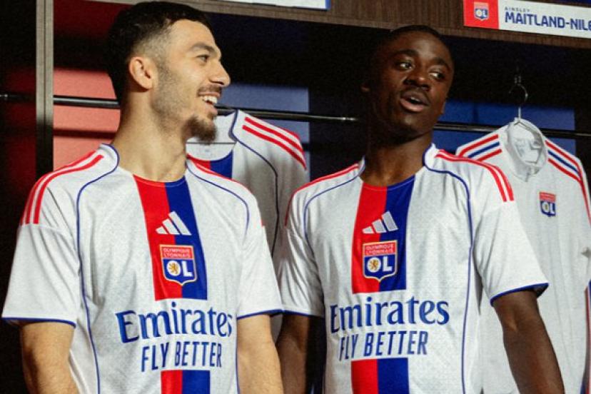 Les équipementiers de l’Olympique Lyonnais : l’histoire des maillots de l’OL