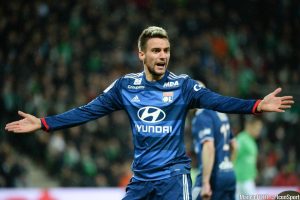 Les sponsors de l&rsquo;Olympique Lyonnais : plus de 50 ans d&rsquo;histoire sur les maillots de l&rsquo;OL